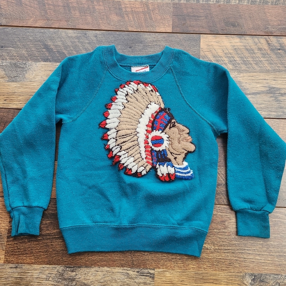Vtg Wrangler Native American Chief Indian Headdress Indigenous Unique Rare Find